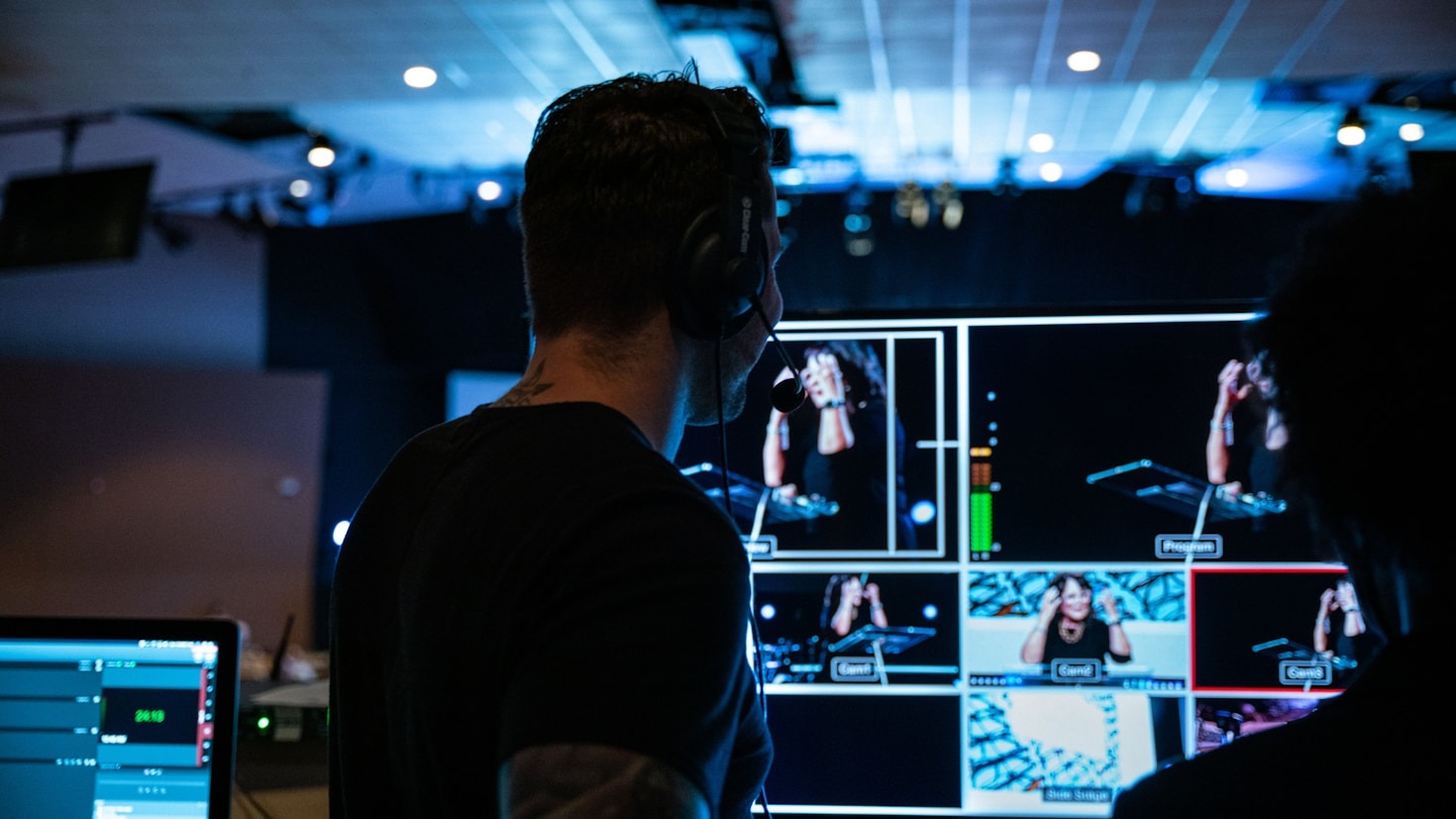 How Visual Storytelling Drives Audience Engagement